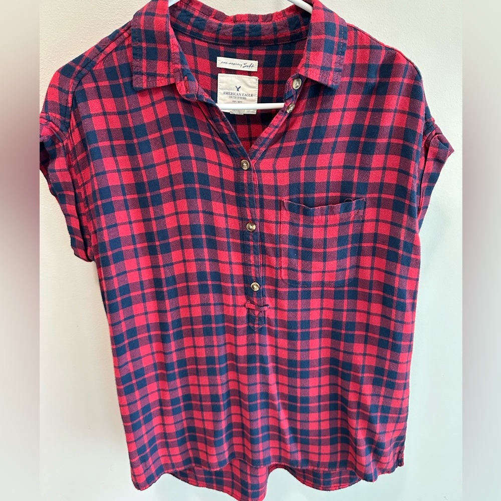 American Eagle Sleeveless Red/Blue Plaid Flannel Pop Over Top Western oversized